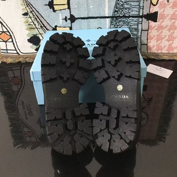 Prada Black Women's Size Loafers - Picture 4 of 4